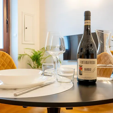 Tesoriera - 400m Metro Rivoli - Park Front * Τορίνο